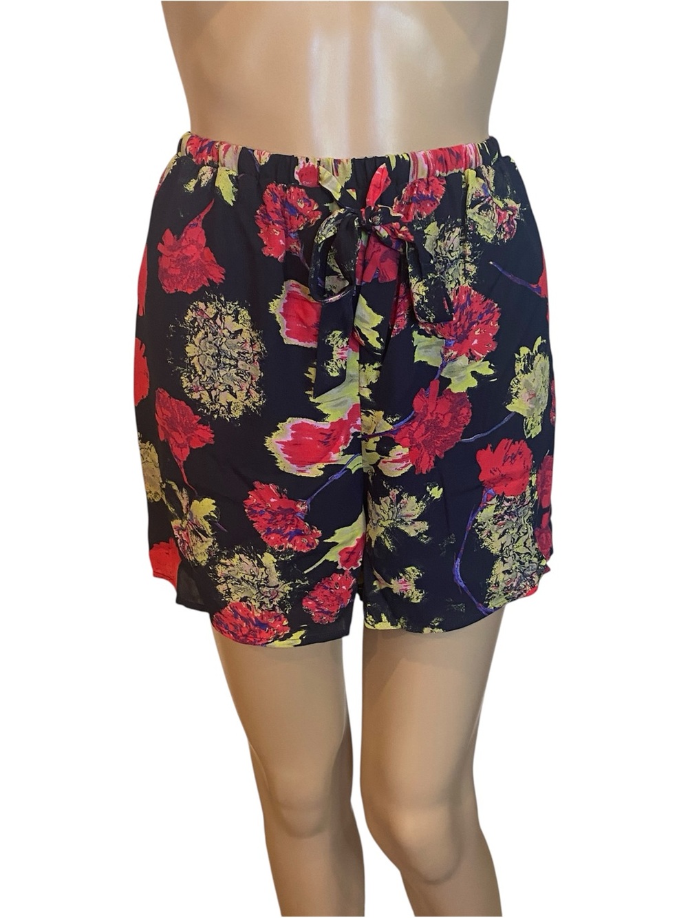 Eclair Fully Lined Elastic High-Waisted Floral Dark Navy Shorts Size XS NWT